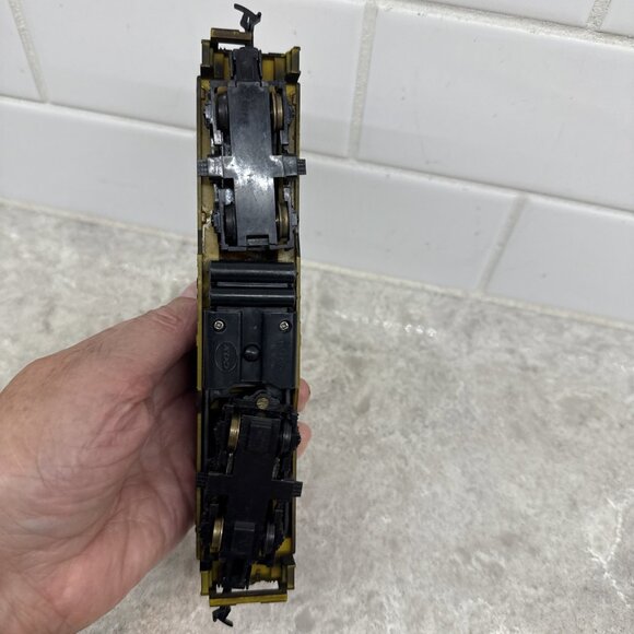 COX HO scale diecast metal Electric CN Canadian National Railway model train. - Picture 9 of 11